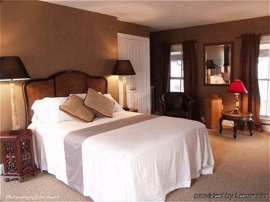 The National Hotel Frenchtown Номер фото